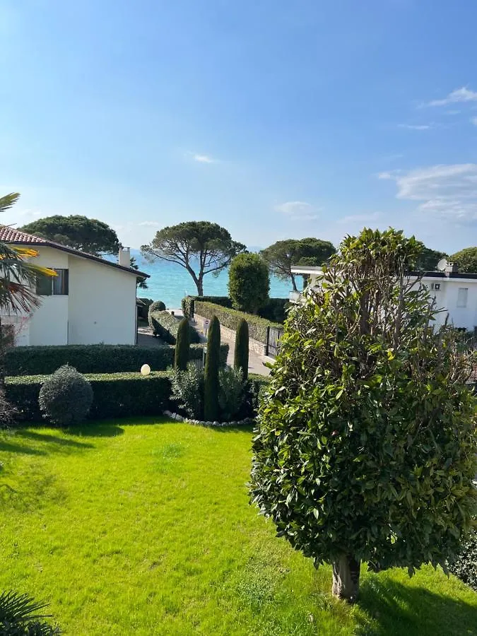 Elisabetta II Lazise Apartments 0*,  Italy